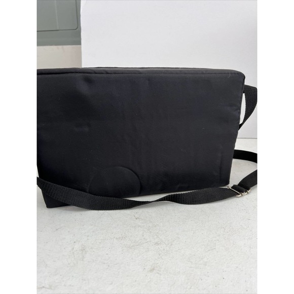 Vintage 1990s 30 Cassette Tape Plastic Soft Storage Holder Carrying Case - Picture 6 of 11